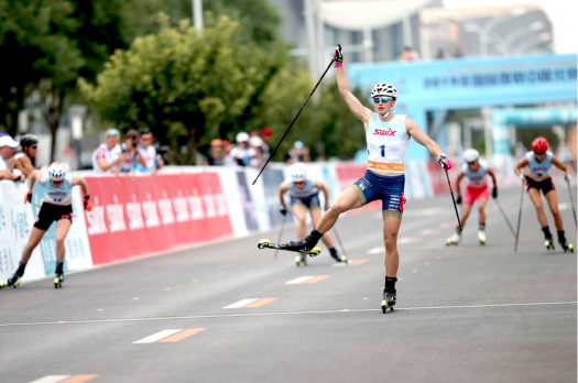 Linn Sömskar wins the women’s race [P] FIS