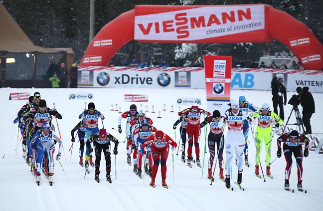 Start of the women’s WCup relay in Gallivare. [P] Nordic Focus